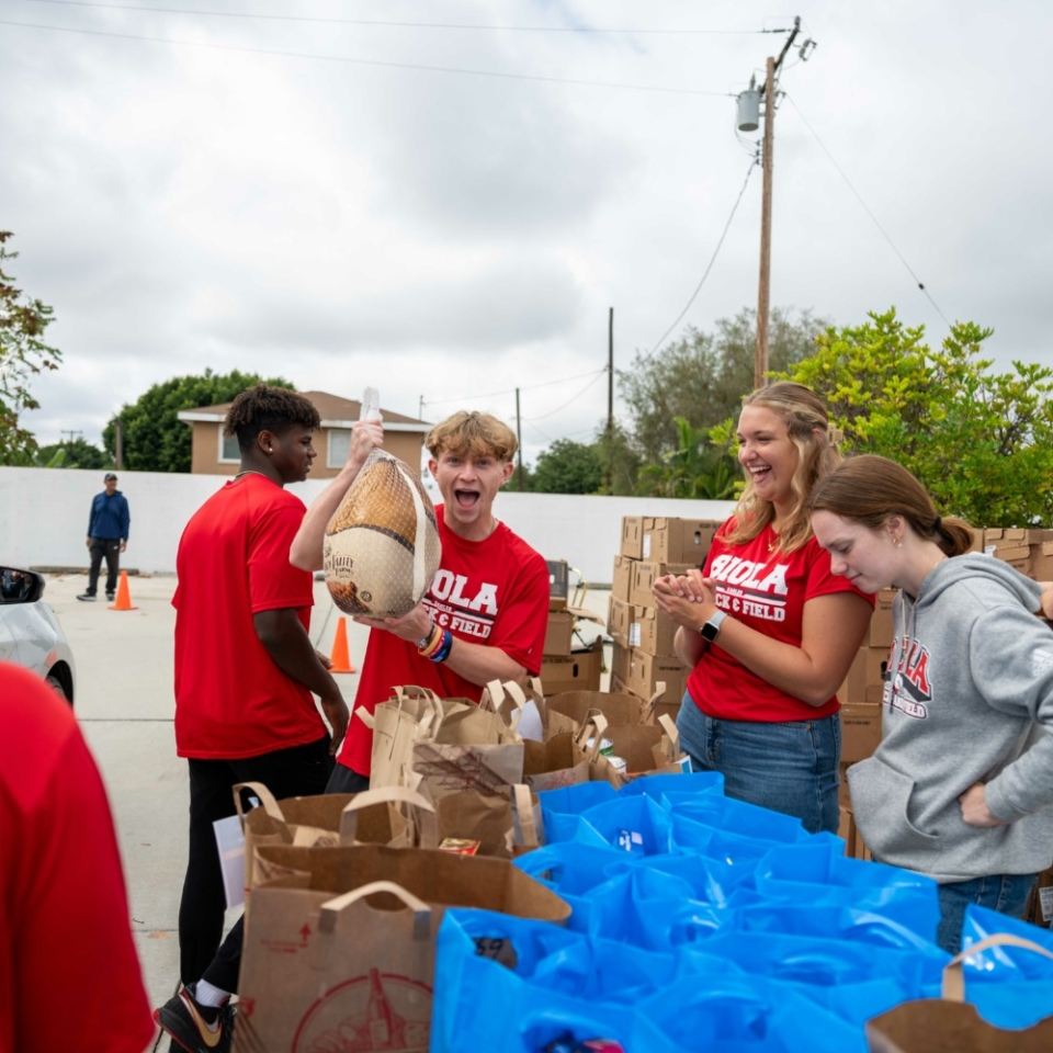 Drive-Thru Turkey Giveaway 2023